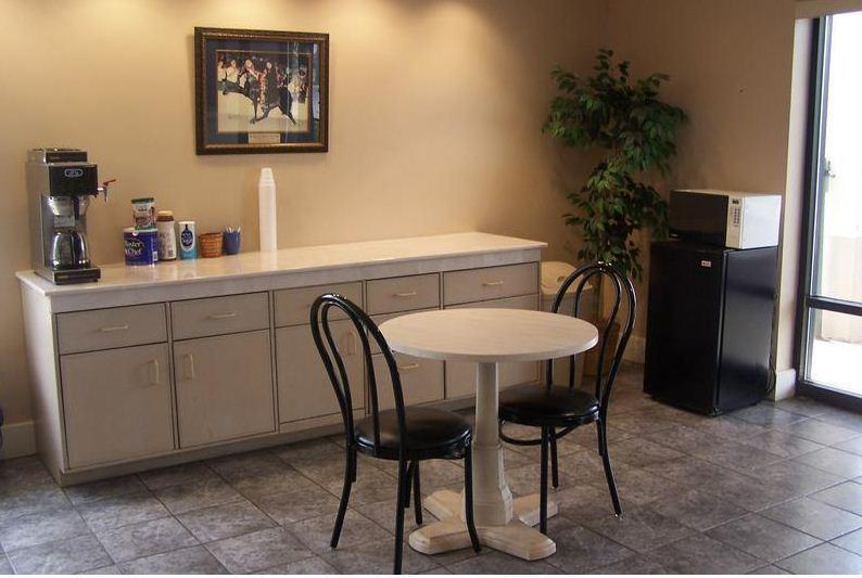 Celebration Inn Lewisburg ภายนอก รูปภาพ
